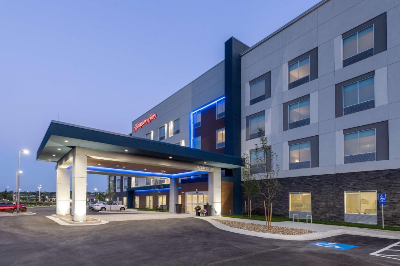 Hampton Inn Kansas City Southeast, Mo Экстерьер фото