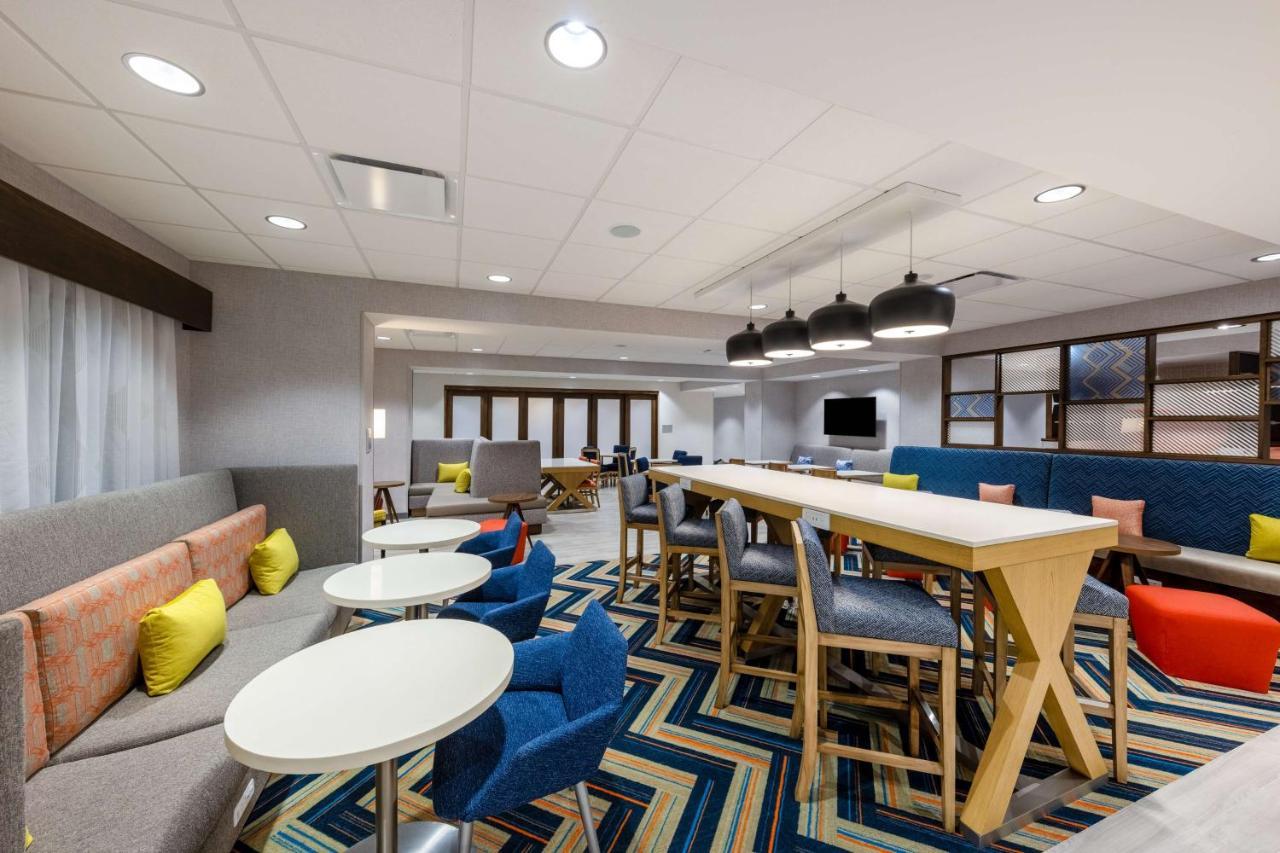 Hampton Inn Kansas City Southeast, Mo Экстерьер фото