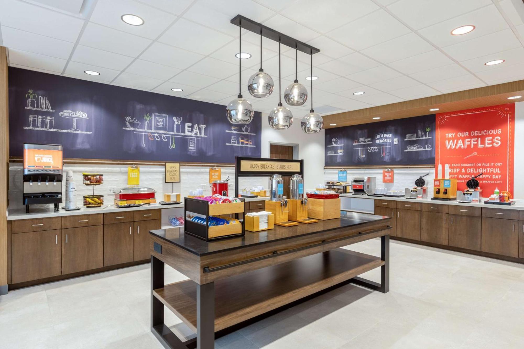 Hampton Inn Kansas City Southeast, Mo Экстерьер фото